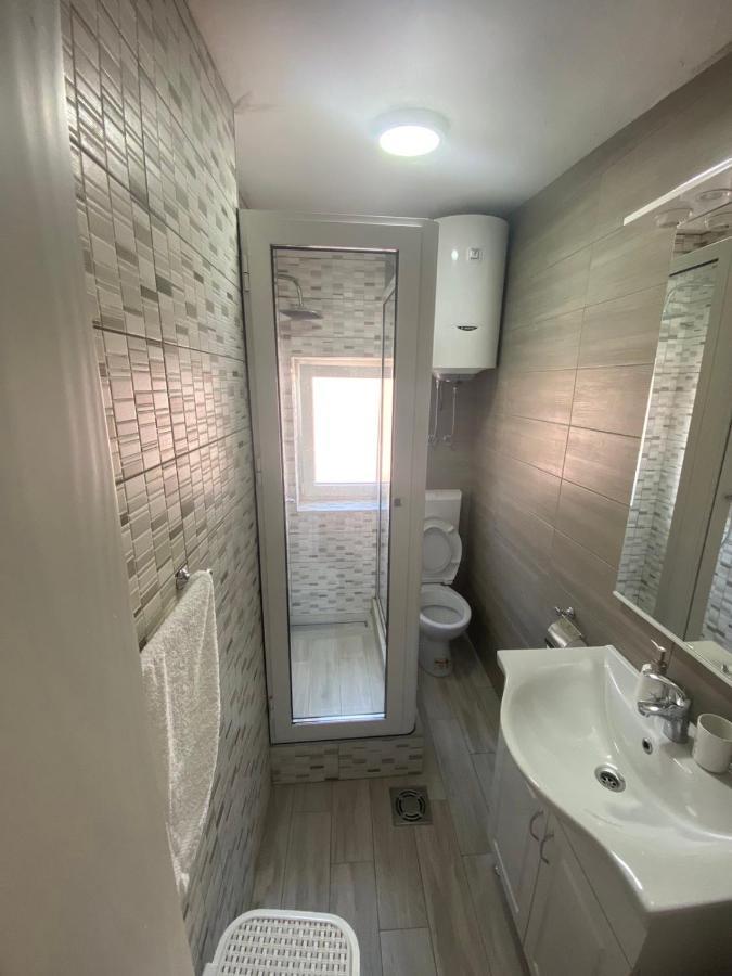 شقة Apartman Nikšić المظهر الخارجي الصورة