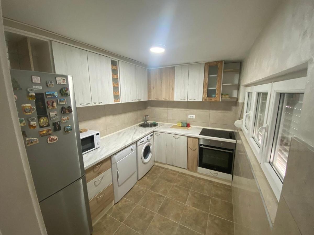 شقة Apartman Nikšić المظهر الخارجي الصورة